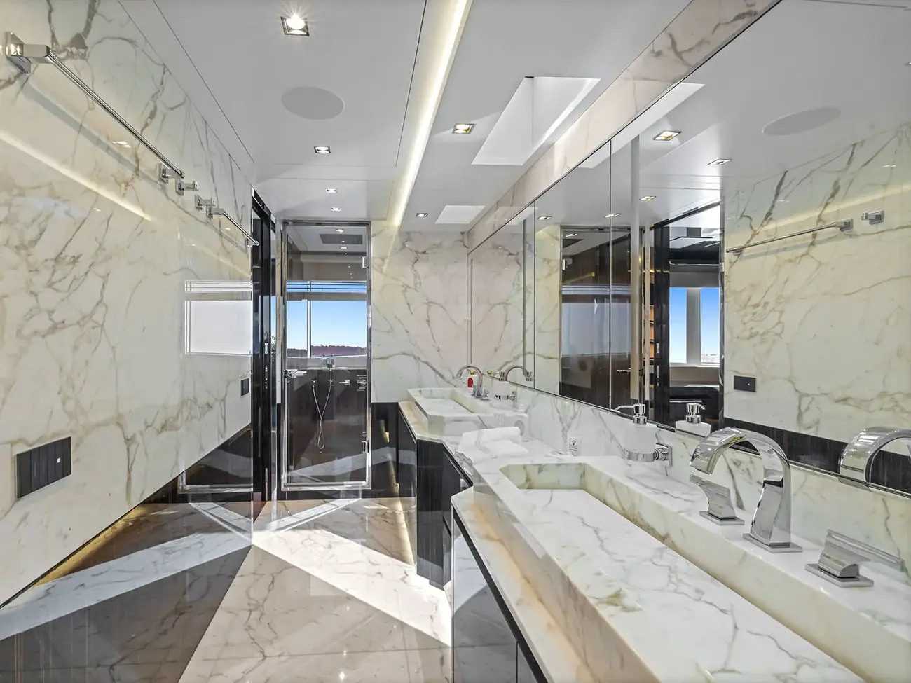 Thumbnail von Mangusta GranSport 45