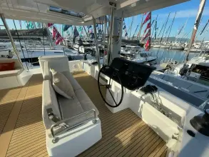 Thumbnail von Bali 	5.8 Dostępne do zamówienia