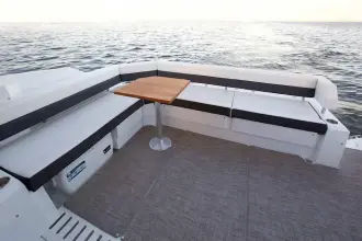 Thumbnail von Cruisers Yachts 42 Cantius