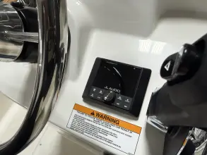 Thumbnail von Boston Whaler 170 Montauk