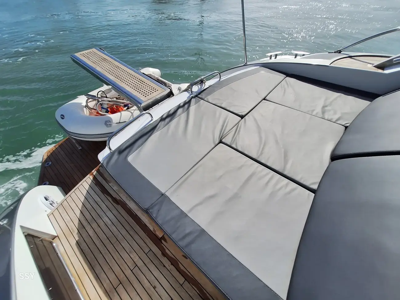 Thumbnail von Rizzardi 48 In GIUMAR