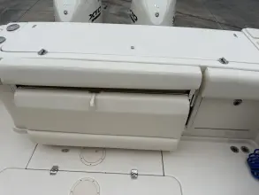 Thumbnail von Grady White Express 330