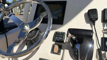 Thumbnail von Grady White 251 CE