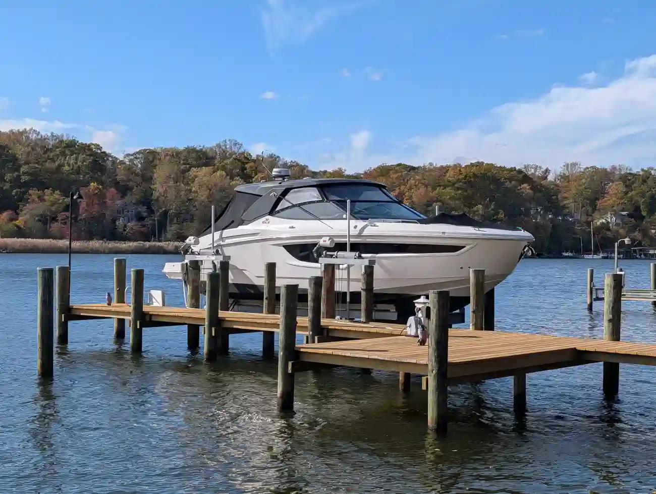 Cruisers Yachts 38 GLS