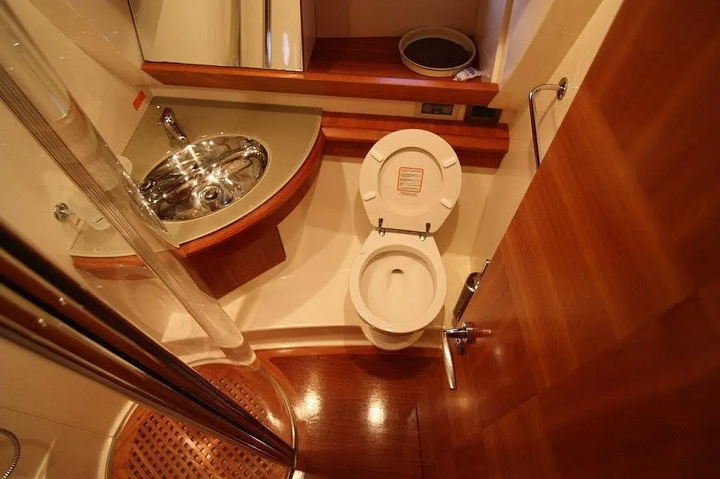 Thumbnail von Azimut 50