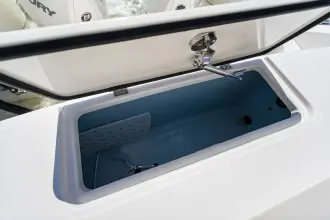 Thumbnail von Boston Whaler 380 Outrage