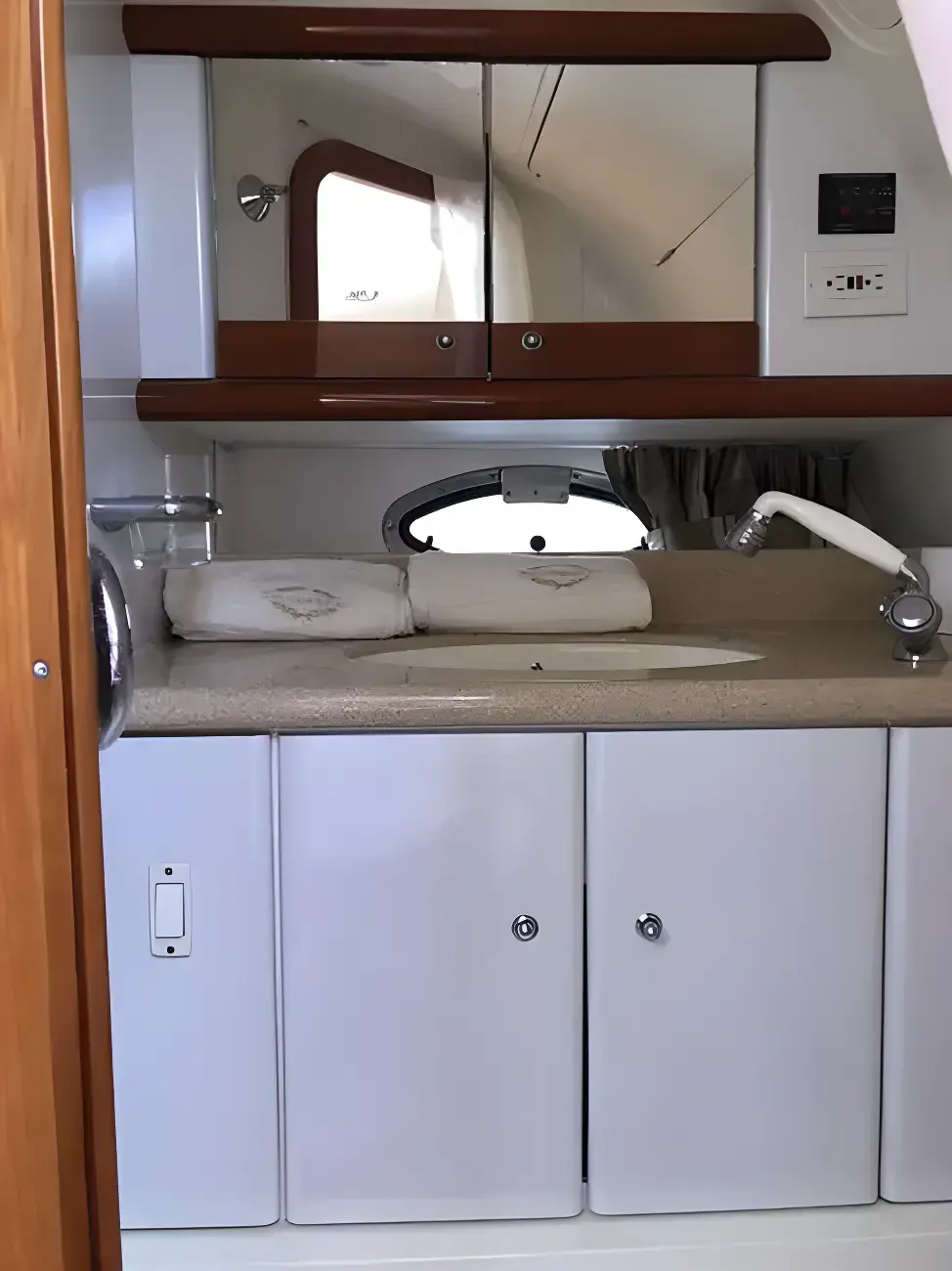 Thumbnail von Sunseeker Superhawk 34 Sunseeker 34 Superhawk