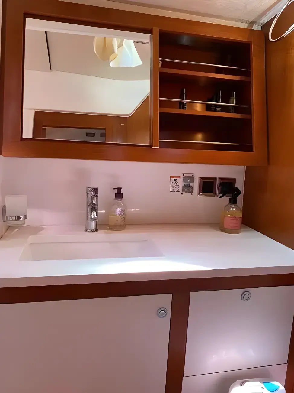 Thumbnail von Beneteau Oceanis 58 VENUS