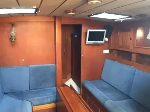 Thumbnail von Hallberg-Rassy 42 NOSS OF DART