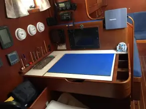 Thumbnail von Hallberg-Rassy 42 NOSS OF DART