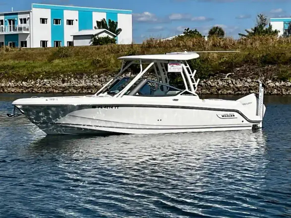 Boston Whaler 240 Vantage