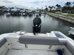 Thumbnail von Boston Whaler 230 Outrage