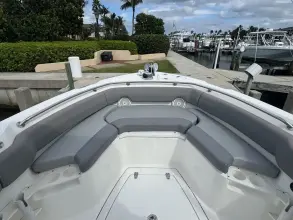 Thumbnail von Boston Whaler 230 Outrage