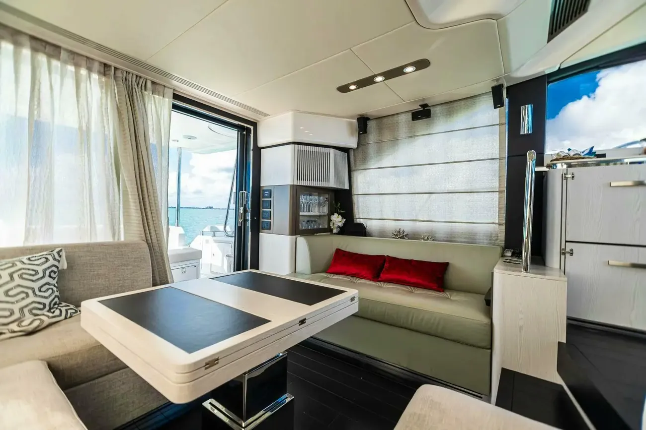 Thumbnail von Азимут 50 BLESSED