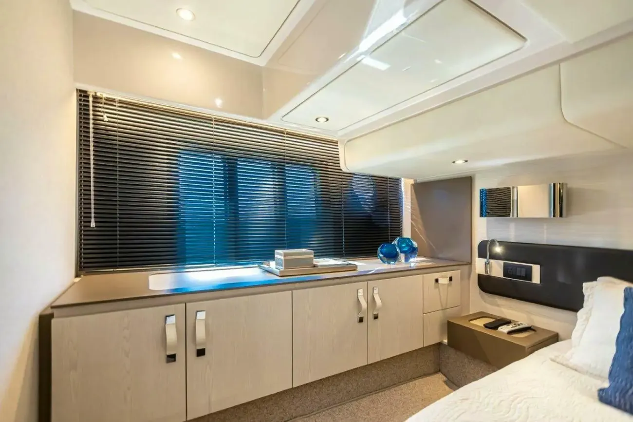 Thumbnail von Азимут 50 BLESSED