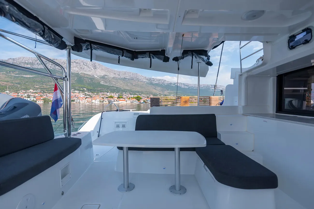 Thumbnail von Lagoon 46