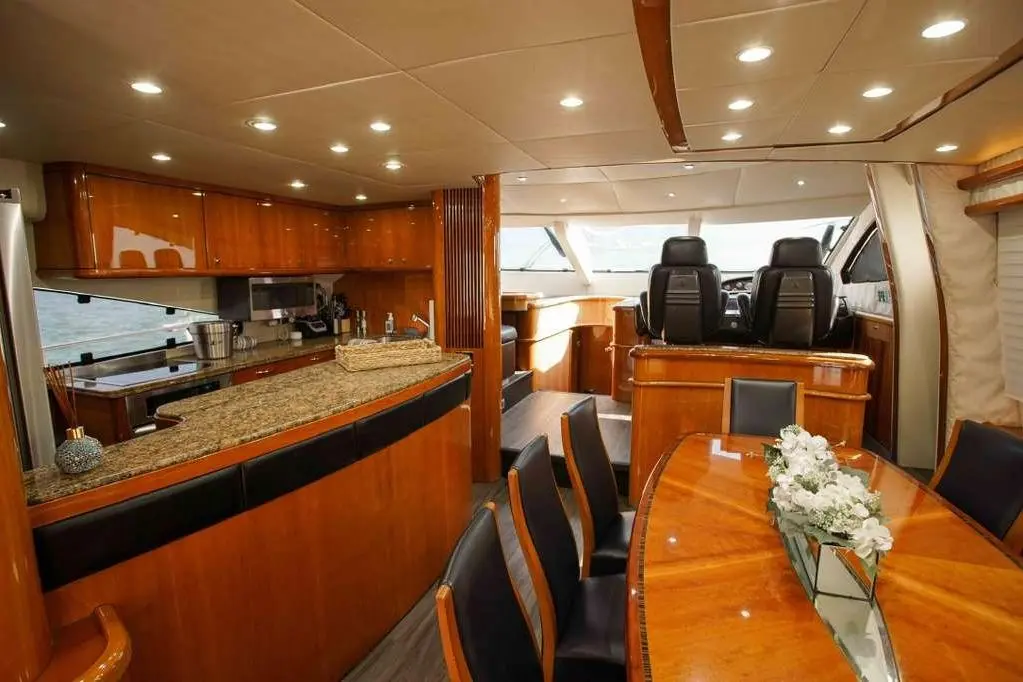 Thumbnail von Sunseeker Predator 82 FINS UP