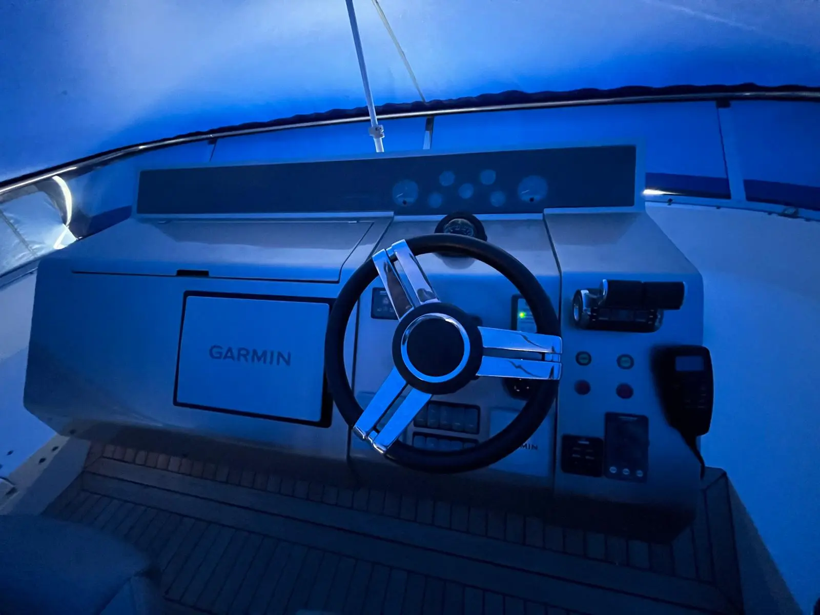 Thumbnail von Fairline Squadron 65