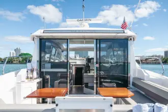 Thumbnail von Cruisers Yachts 42 Cantius