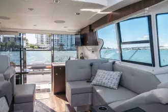 Thumbnail von Cruisers Yachts 42 Cantius