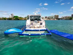 Thumbnail von Cruisers Yachts 42 Cantius