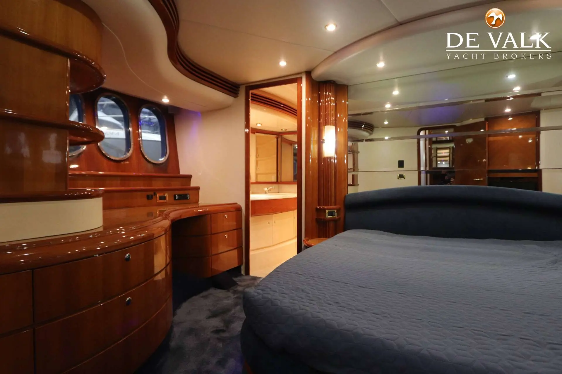 Thumbnail von Azimut 68