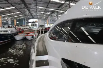 Thumbnail von Azimut 68