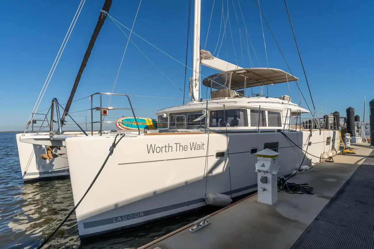 Thumbnail von Lagoon 560 Werd de Wacht Waard