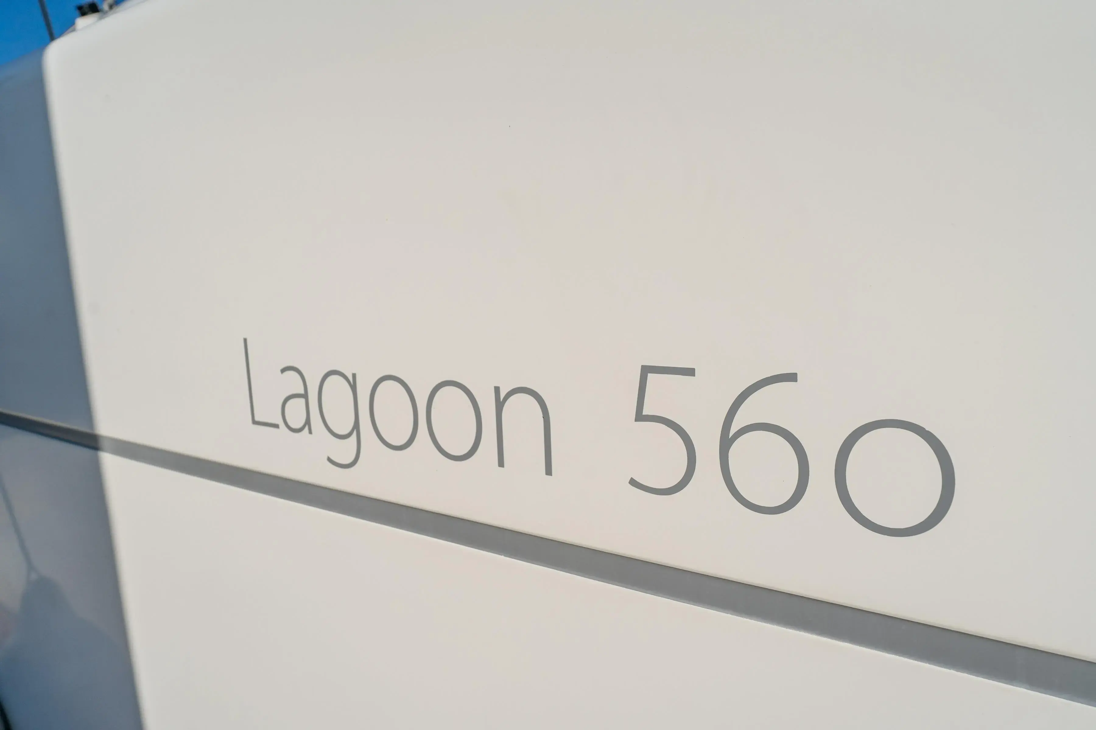 Thumbnail von Lagoon 560 Werd de Wacht Waard