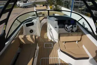 Thumbnail von Sea Ray SDX 230