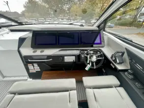 Thumbnail von Cruisers Yachts 50 GLS OB