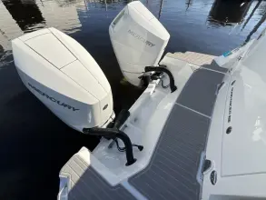 Thumbnail von Sea Ray 320 Sundancer Außenborder