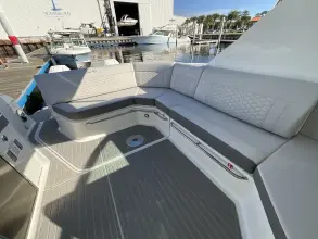Thumbnail von Sea Ray 320 Sundancer Außenborder