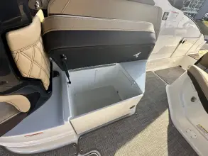 Thumbnail von Sea Ray SLX 260