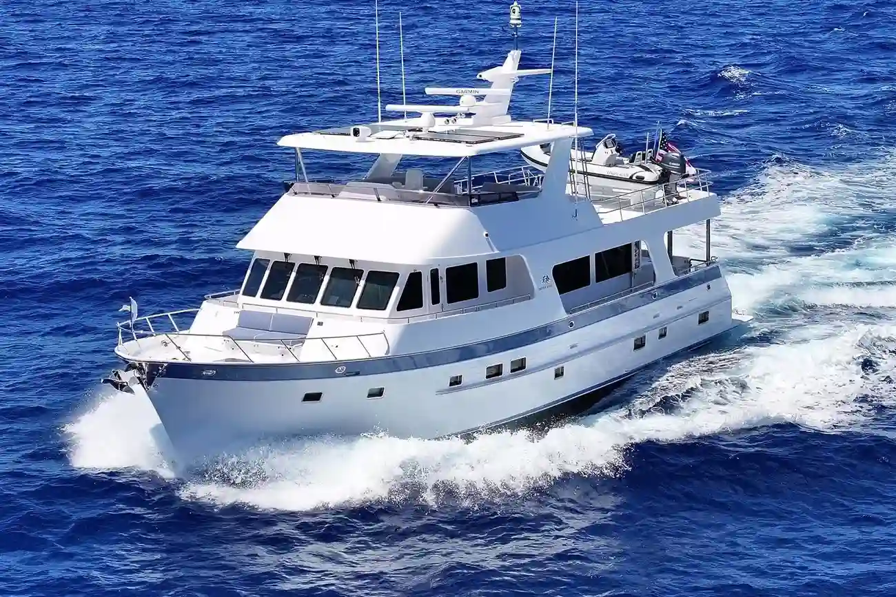 Outer Reef Yachts 720 Motoryacht KNOT STABLE