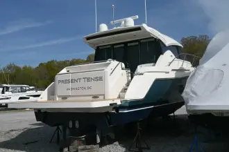 Thumbnail von Tiara Yachts 44 Coupe Tegenwoordige Tijd