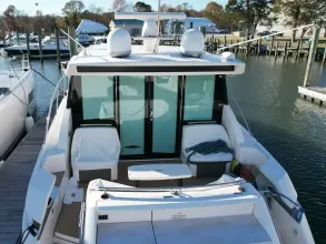 Thumbnail von Tiara Yachts 44 Coupe Tegenwoordige Tijd