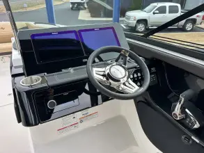 Thumbnail von Sea Ray SLX 280