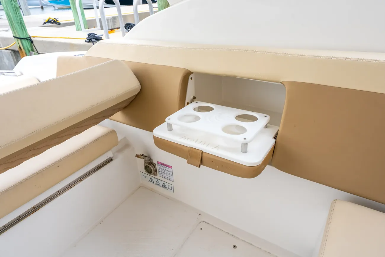 Thumbnail von アクイラ 32