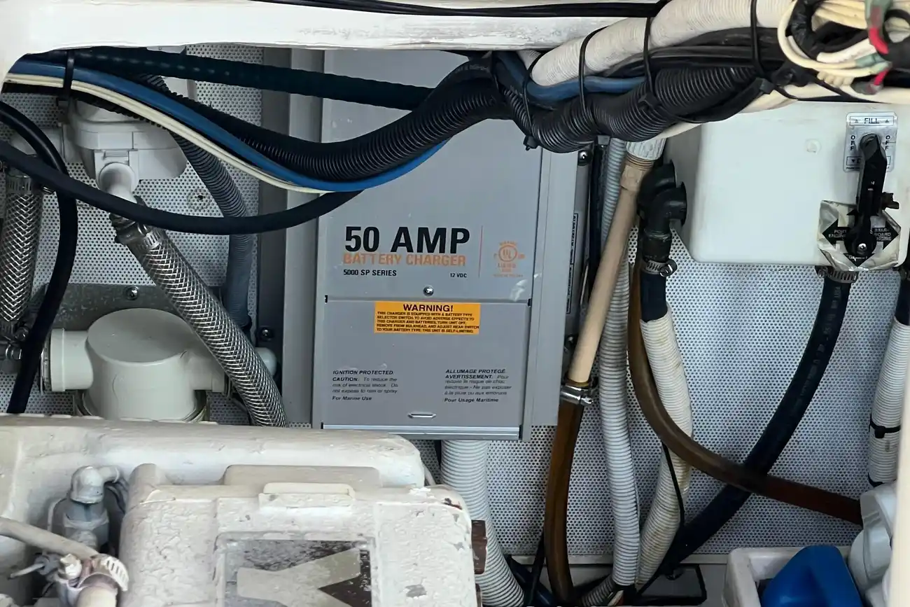 Thumbnail von Out Island 38 Express Reel Carolina II