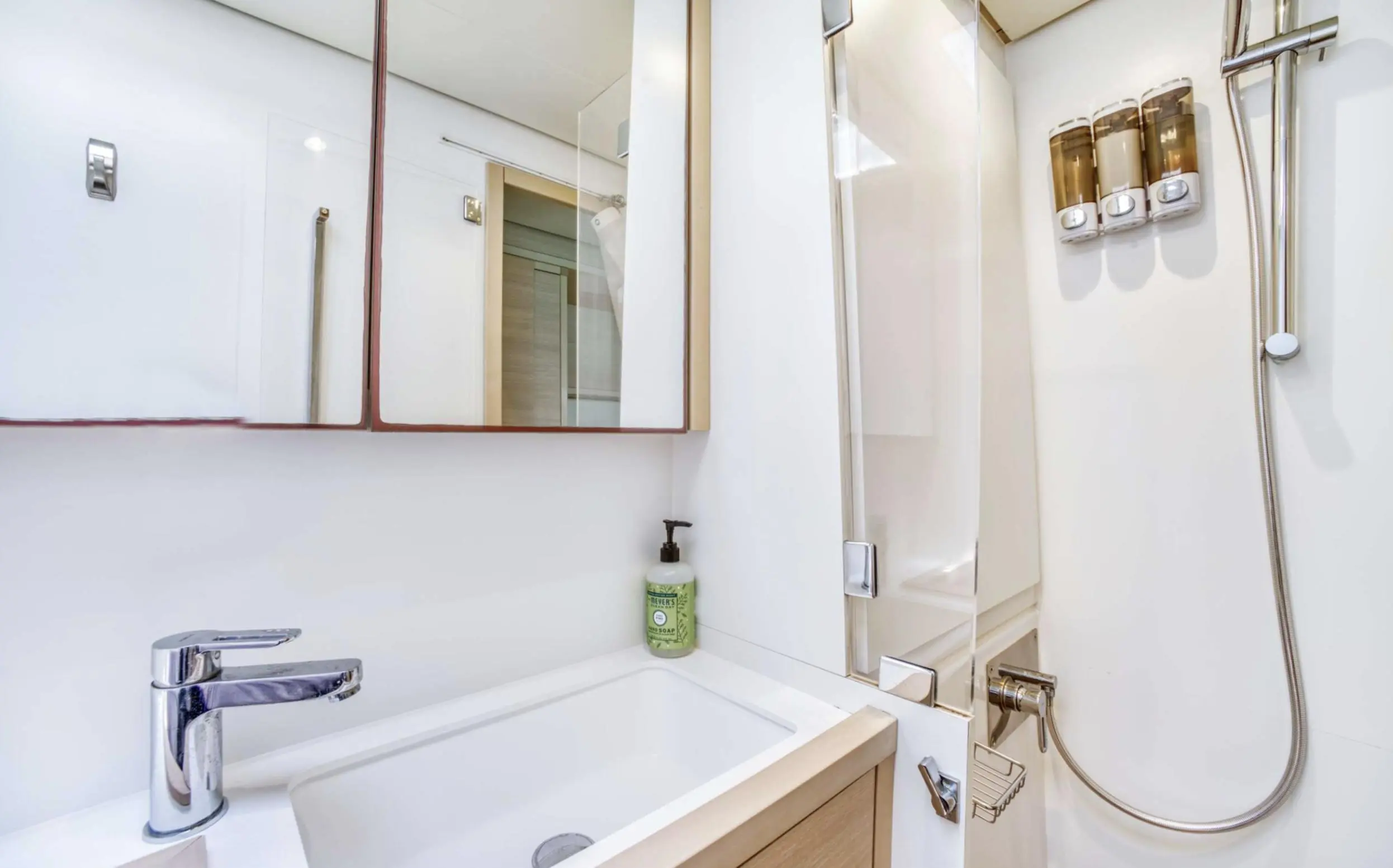 Thumbnail von Lagoon 620