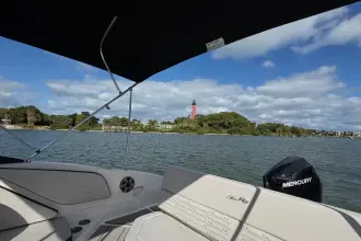 Thumbnail von Sea Ray SPX 210 buitenboordmotor