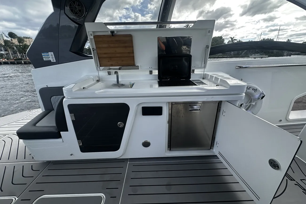 Thumbnail von Galeon 375 GTO