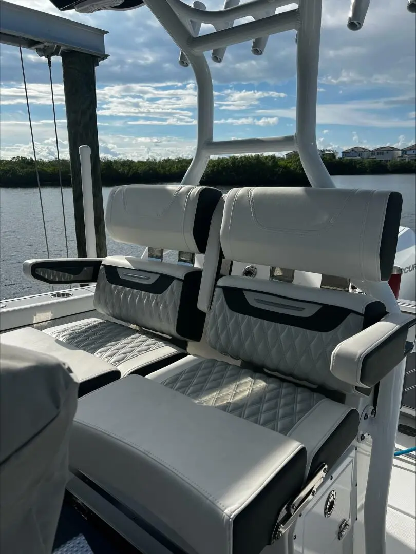 Thumbnail von Blackfin 272 CC