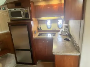 Thumbnail von Cruisers Yachts 390 Coupe Bail Out