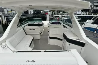 Thumbnail von Sea Ray SLX 310