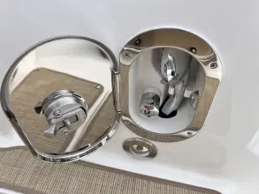 Thumbnail von Sea Ray Sundancer 320