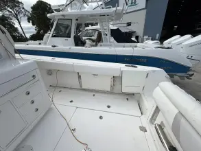 Thumbnail von Boston Whaler 370 Outrage
