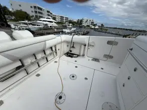 Thumbnail von Boston Whaler 370 Outrage