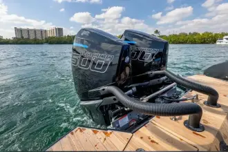 Thumbnail von Technohull 38 Grand Sport